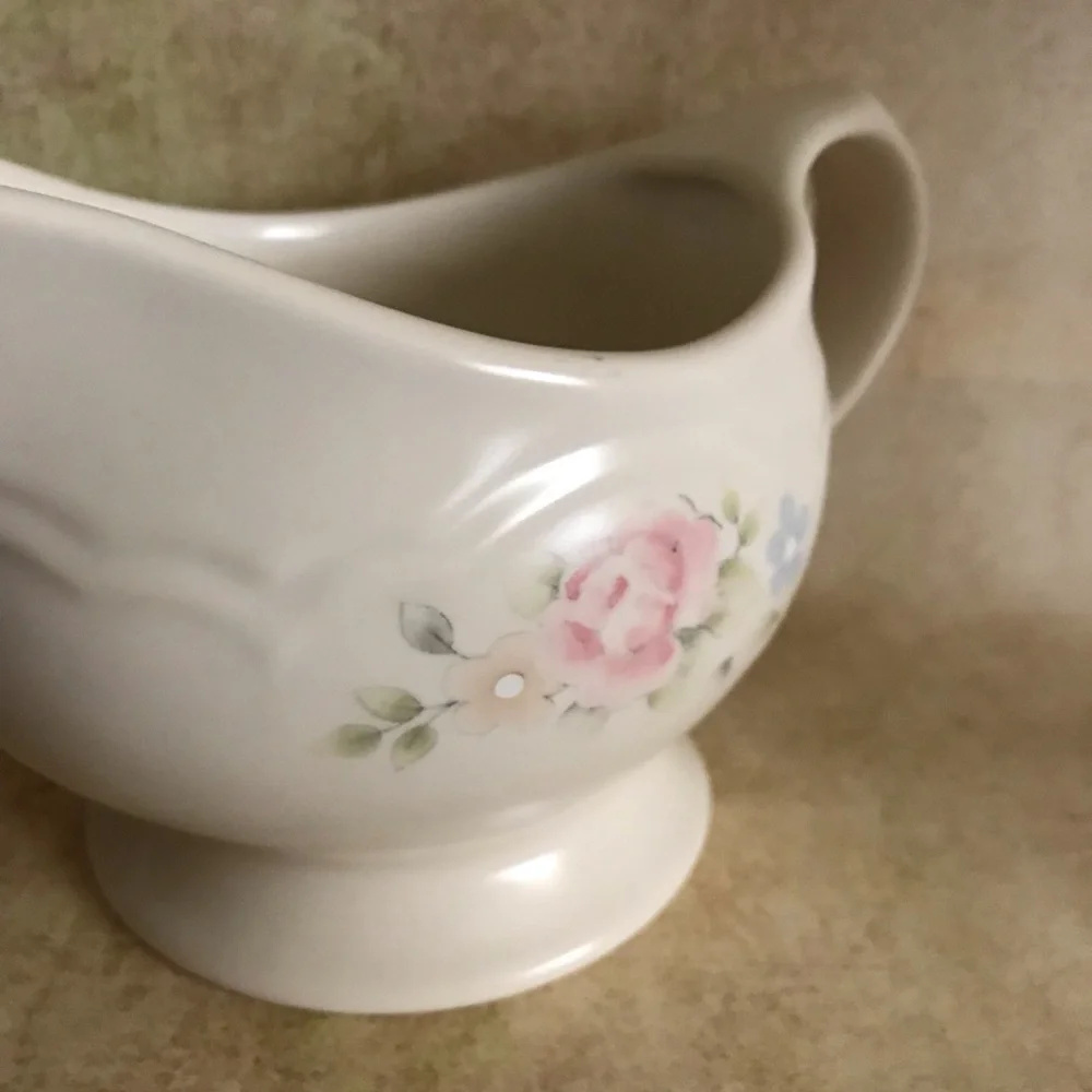 Pfaltzgraff Stoneware Gravy Boat